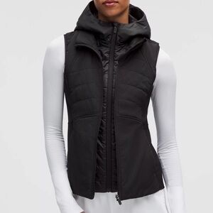 Brand New NWT LuluLemon Primaloft Black Another Mile Vest - Size 4